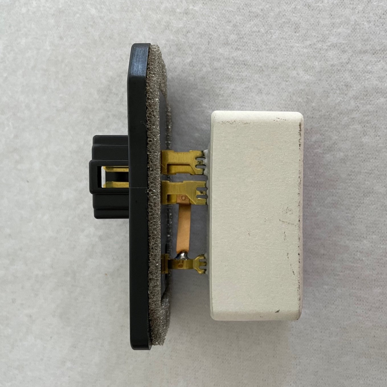 2nd / 3rd Gen Ram & Jeep (93-08) RESISTOR, Blower Motor (4720278)