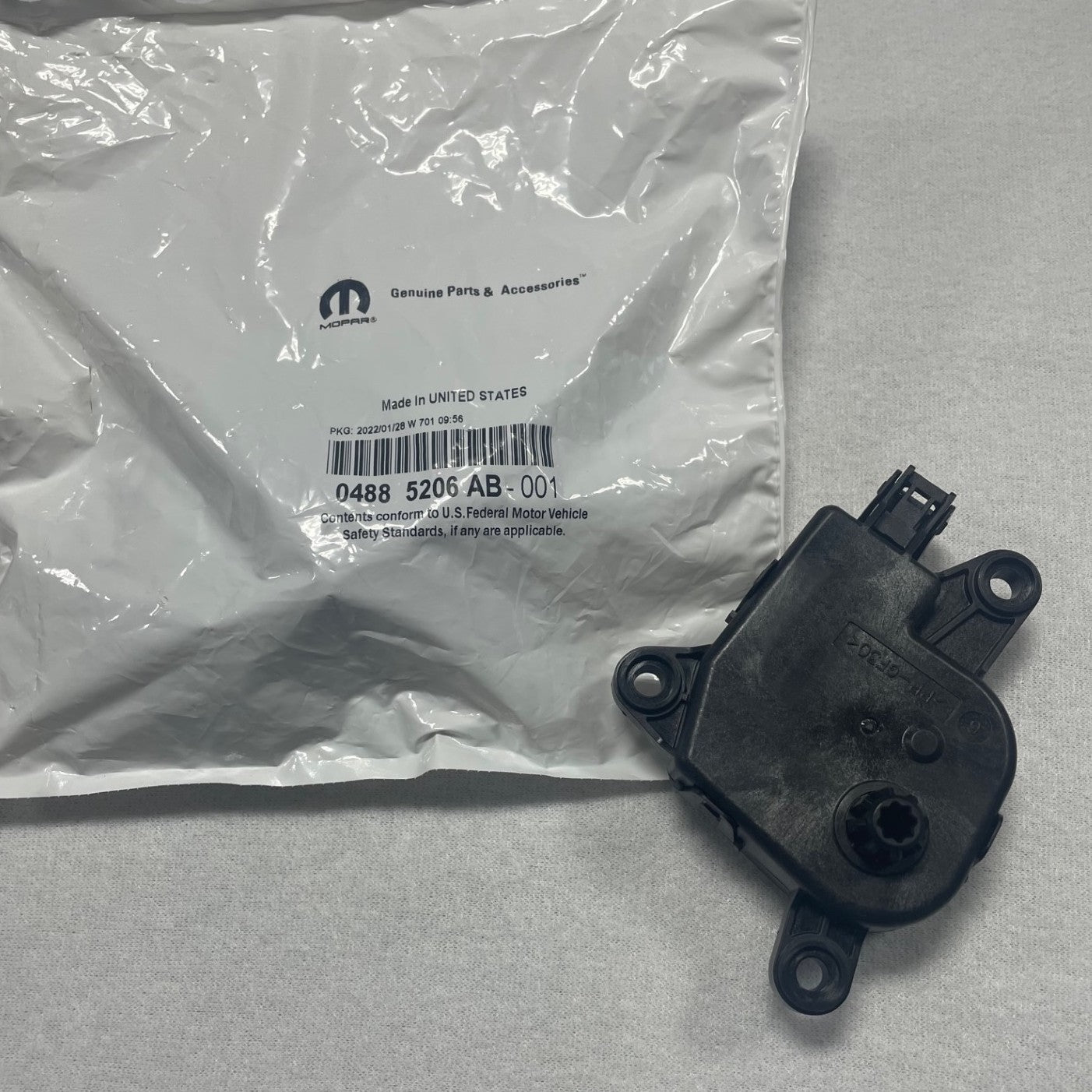 3rd Gen Ram (02-09) Single-Zone Actuator, A/C & Heat (04885206AB)